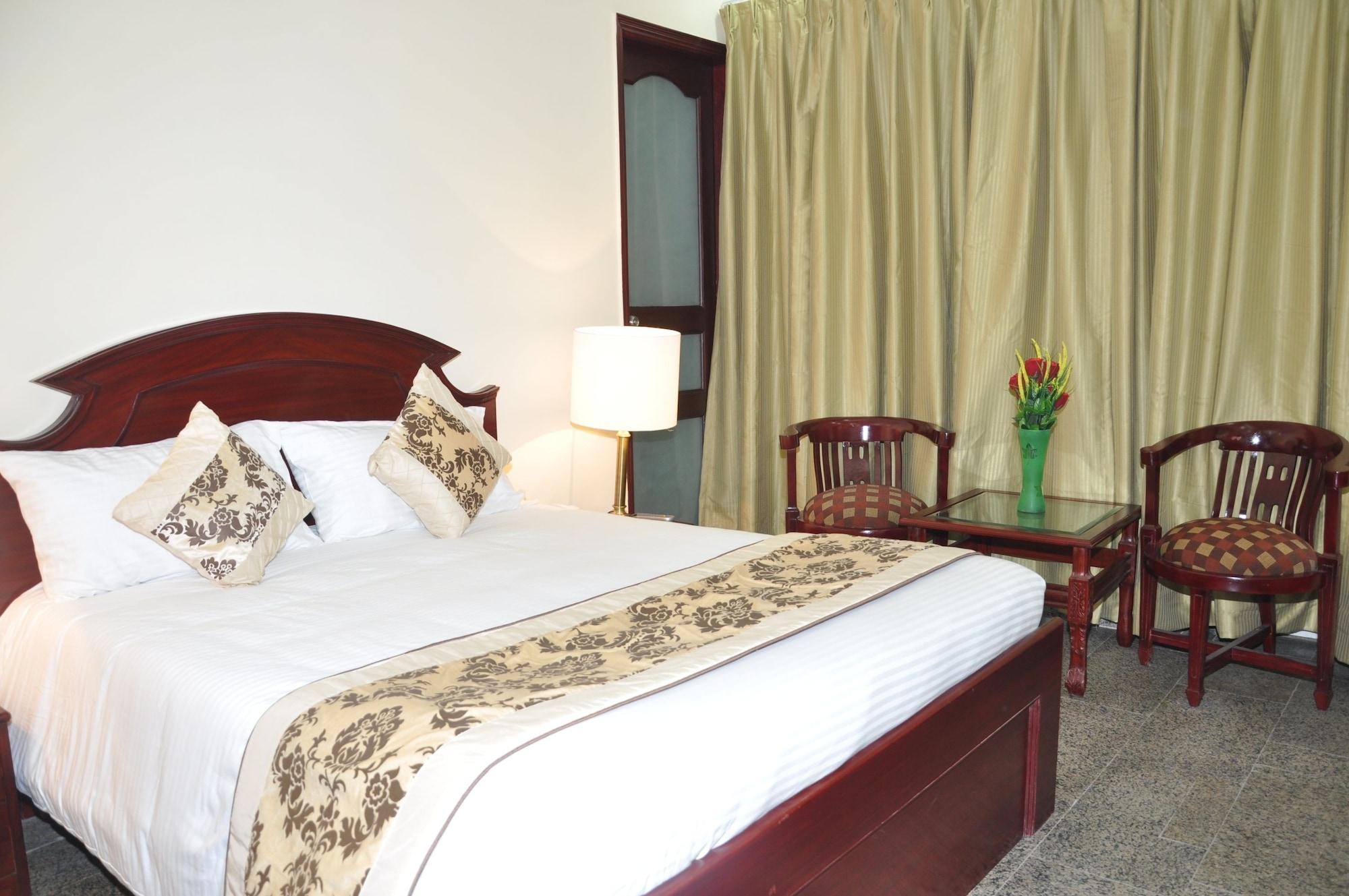 Oyo 367 Hotel Forest Green New Delhi Exterior foto