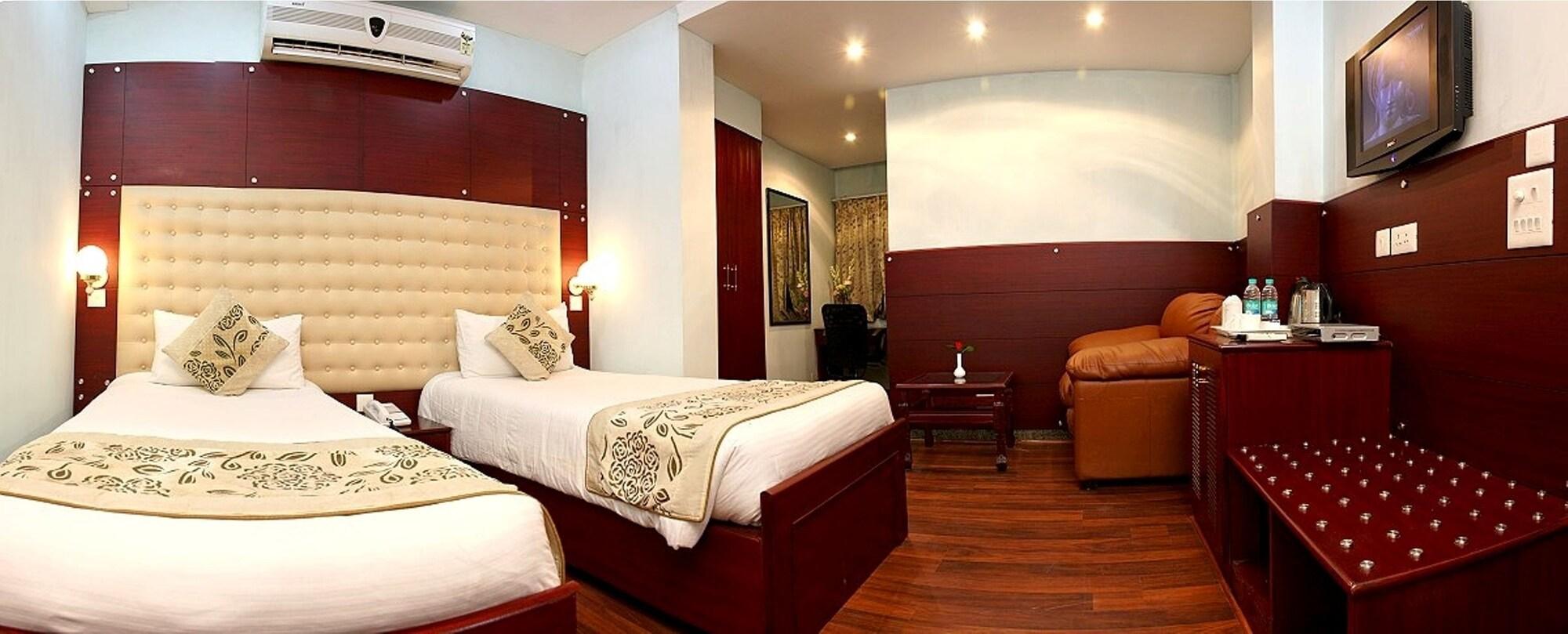 Oyo 367 Hotel Forest Green New Delhi Exterior foto