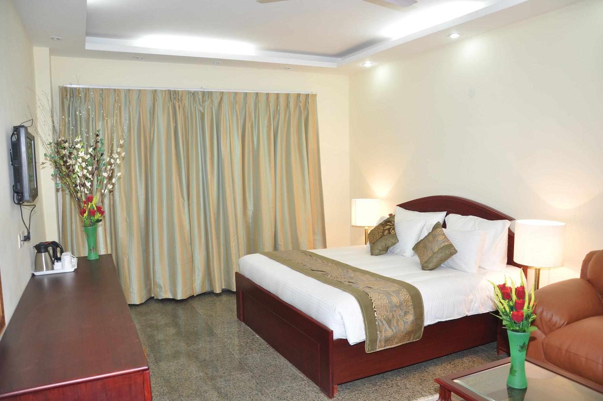 Oyo 367 Hotel Forest Green New Delhi Exterior foto