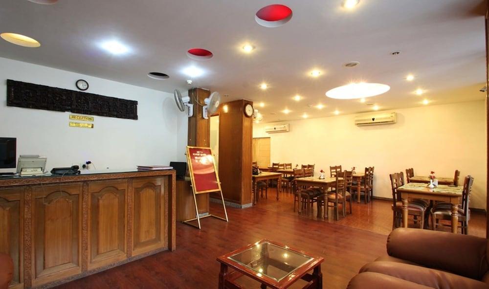 Oyo 367 Hotel Forest Green New Delhi Exterior foto